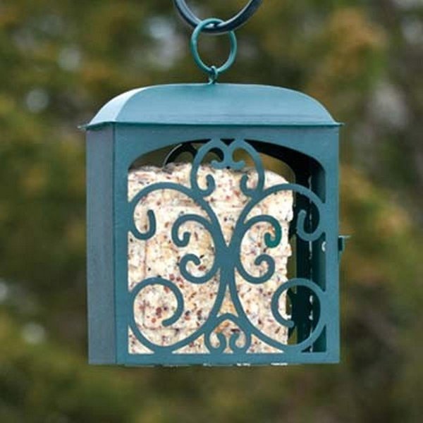 Friend Novia 2 x 5.5 x 5.5 in. Premium Metal Suet Feeder FR1840844